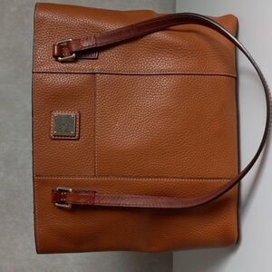 Dooney & bourke